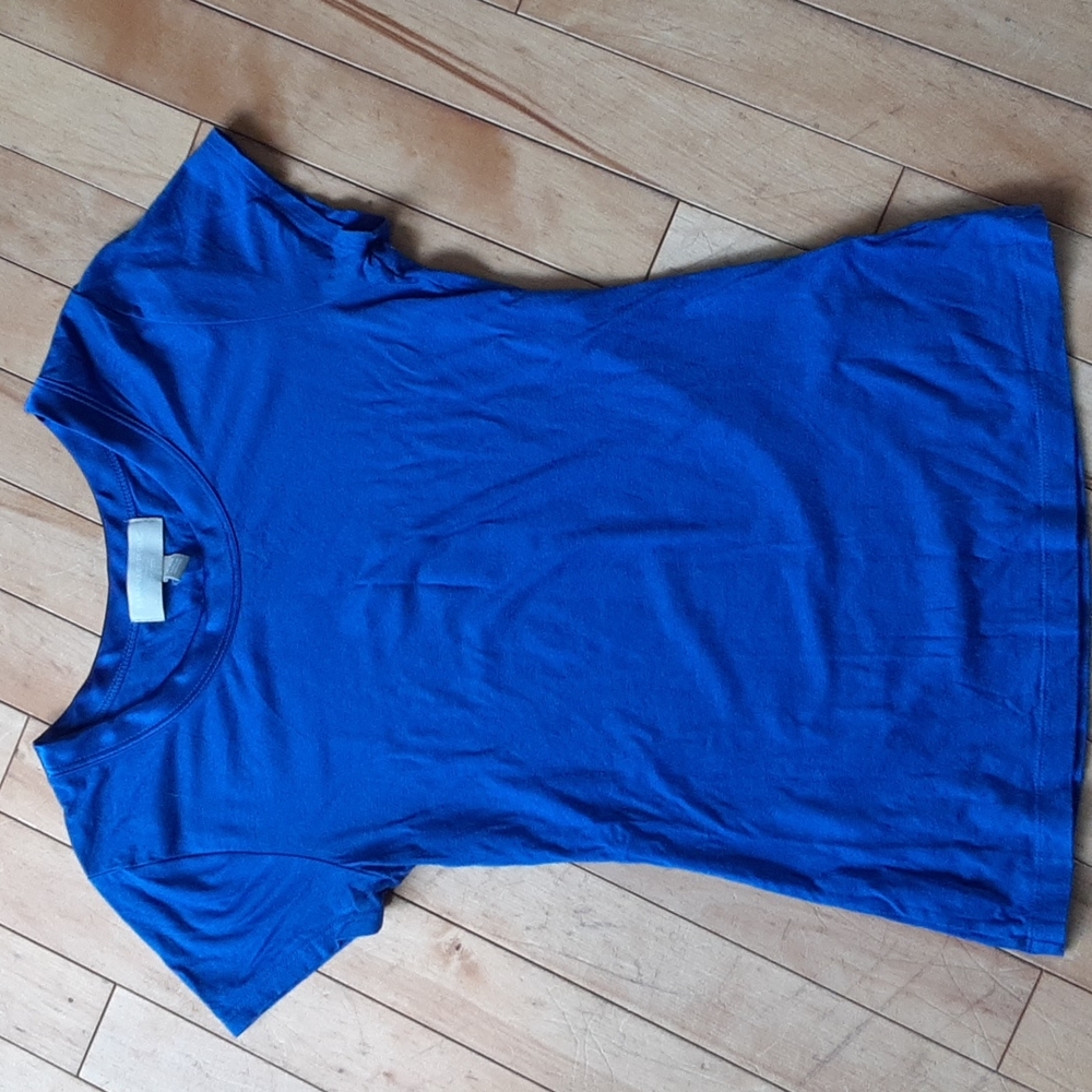 Banana Republic woman's Tshirt